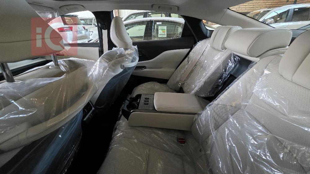 تۆیۆتا کراون